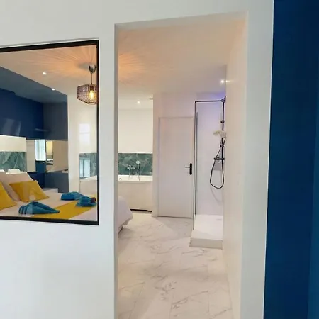 Appartement Le 21 - Premium - Jacuzzi Privatif & Vue Rhone Vienne (Isere)