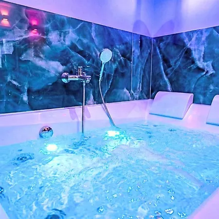 Le 21 - Premium - Jacuzzi Privatif & Vue Rhone Apartment *